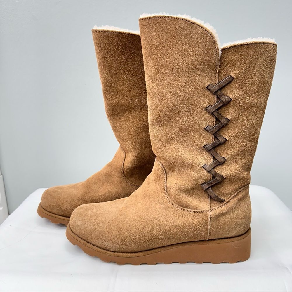 Bearpaw Camilla brown suede winter boots. Sheepskin wool foot bed. Women’s 10.